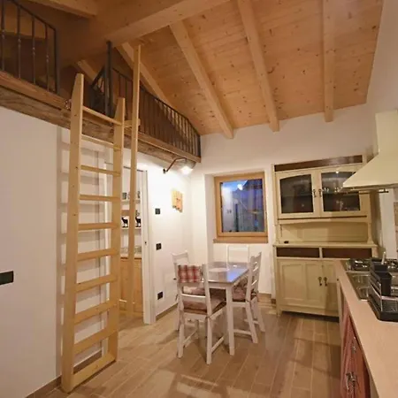 Hébergement de vacances La Casa Dei Miei Nonni Tra Montagne E Lago Verceia